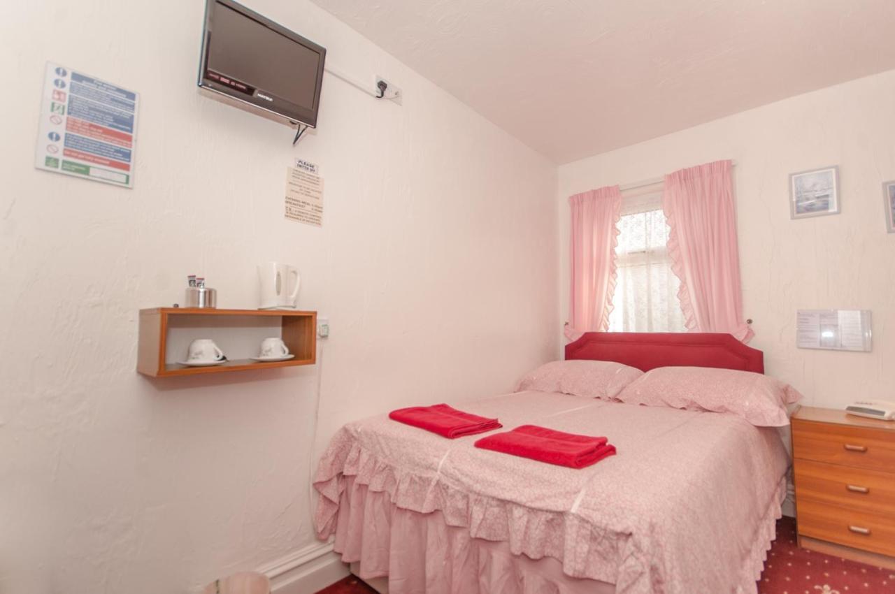 The Ferndale Hotel Blackpool Eksteriør bilde