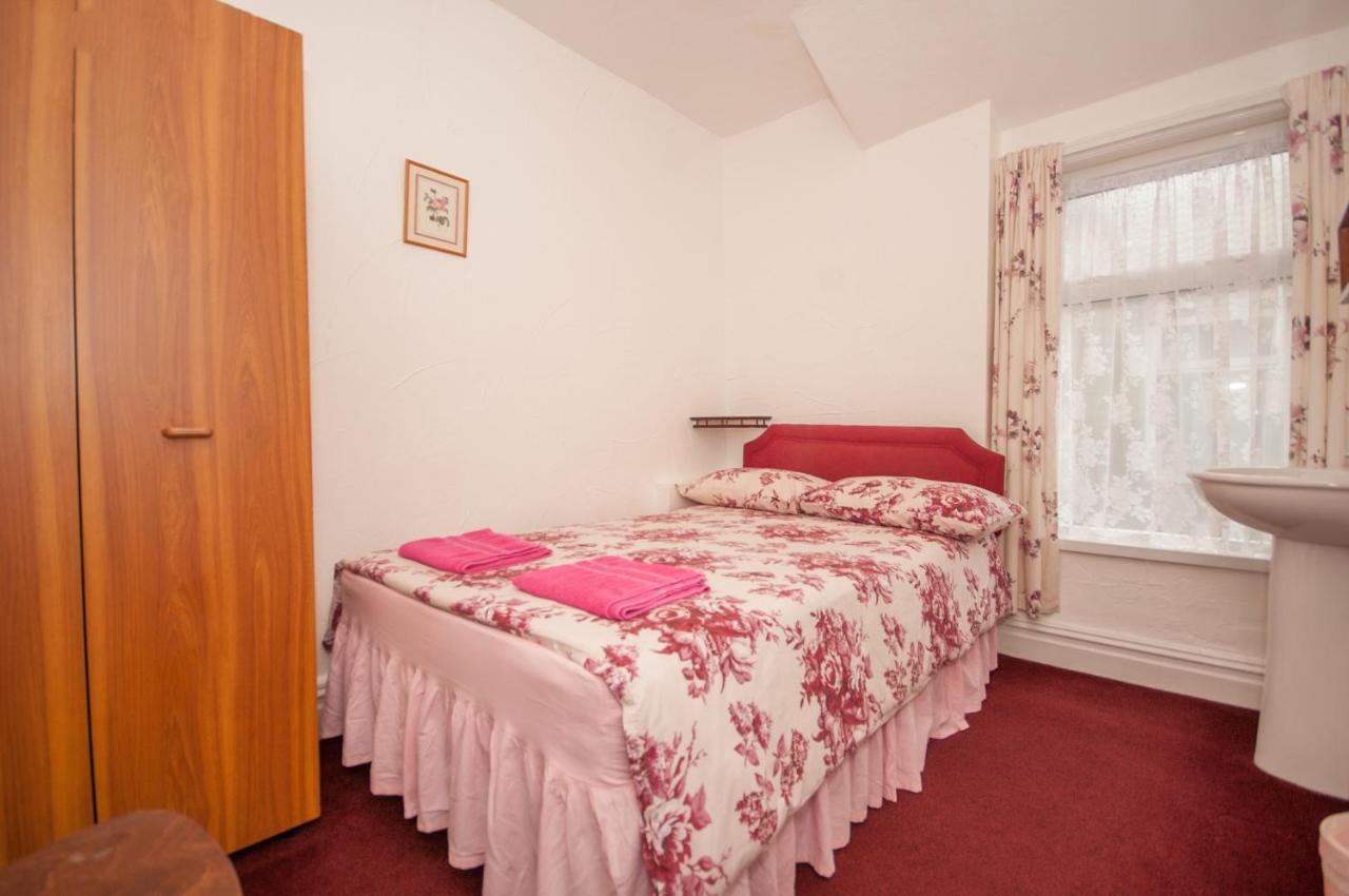 The Ferndale Hotel Blackpool Eksteriør bilde